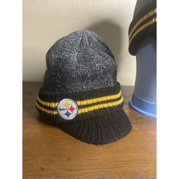 2 Pittsburgh Steelers NFL On  Feild Reebok Beanie Knit Hat 1 Adult Sz/ 1 Kids Sz - Picture 3 of 8